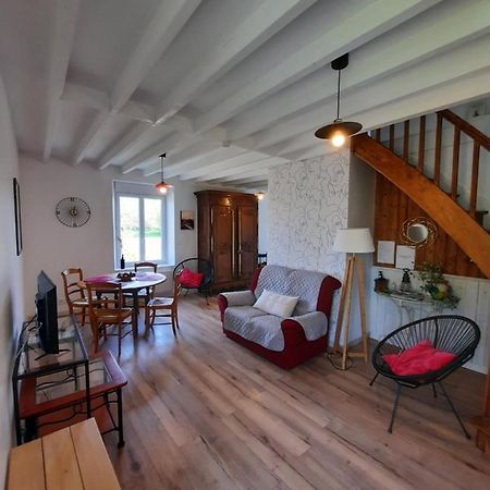 Gite Chez Berthe Pontfarcy Экстерьер фото